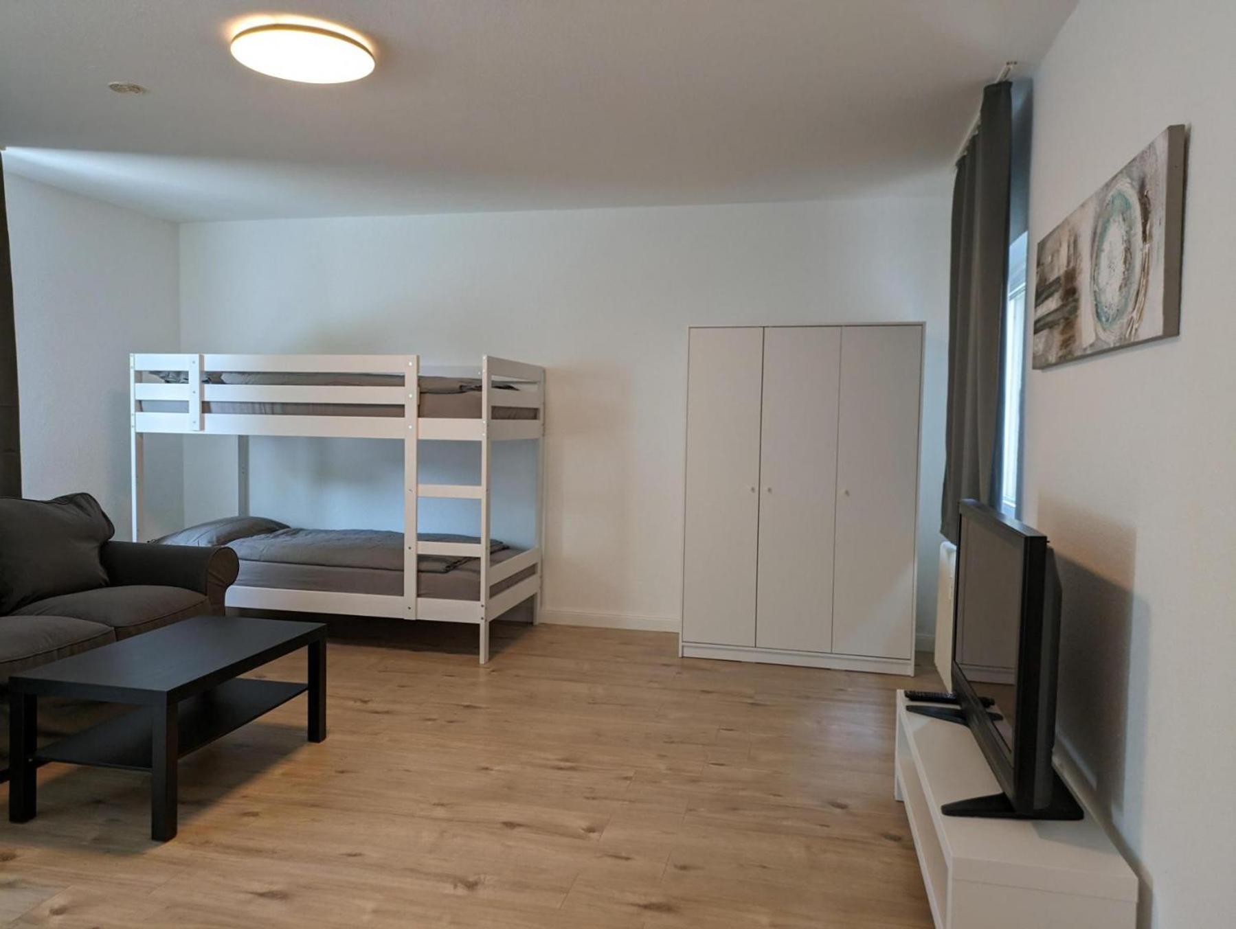 Interaktiv Appartements In Ratingen - Duesseldorferstrasse ภายนอก รูปภาพ