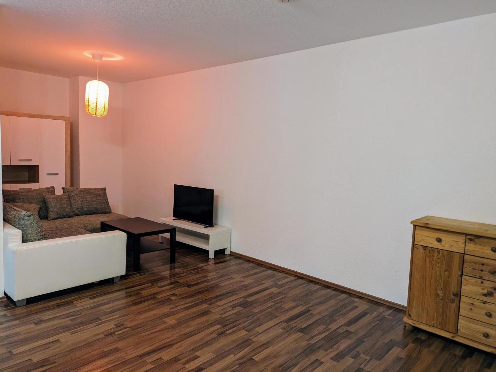 Interaktiv Appartements In Ratingen - Duesseldorferstrasse ภายนอก รูปภาพ