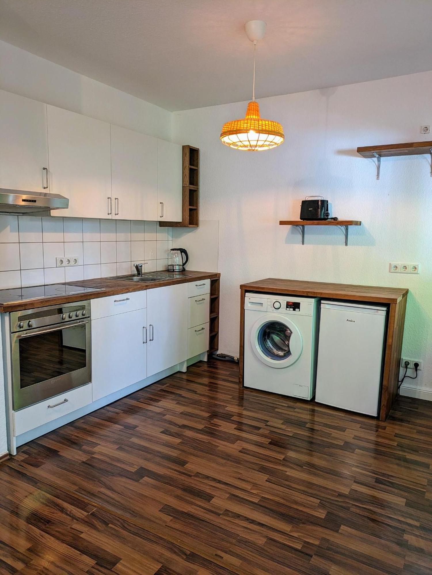 Interaktiv Appartements In Ratingen - Duesseldorferstrasse ภายนอก รูปภาพ