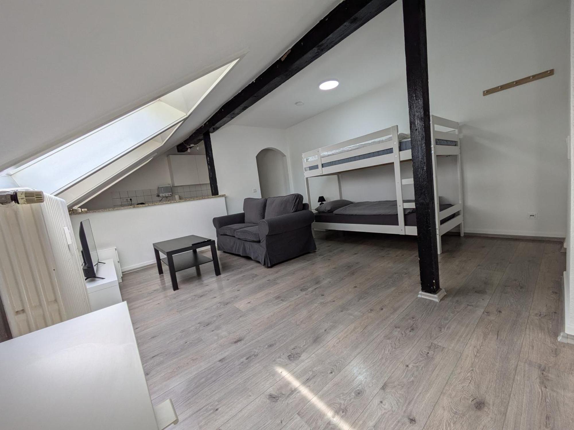 Interaktiv Appartements In Ratingen - Duesseldorferstrasse ภายนอก รูปภาพ