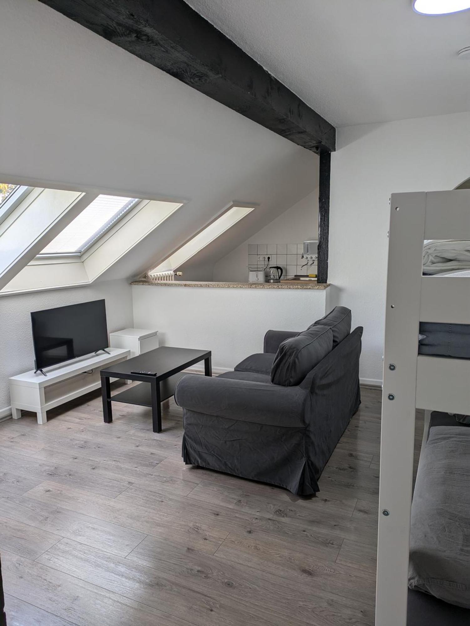 Interaktiv Appartements In Ratingen - Duesseldorferstrasse ภายนอก รูปภาพ
